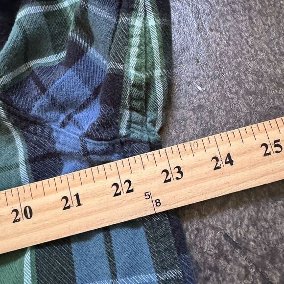 L.L.Bean Button Up Long Sleeve Flannel Mens Size Medium Traditional Fit - Picture 9 of 11